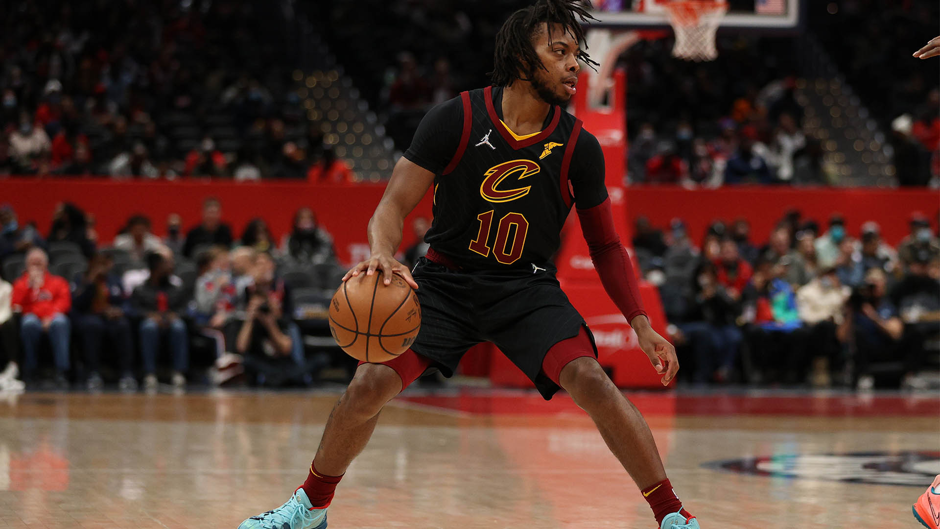 Cleveland Cavaliers: 2 things Darius Garland can take from Chris Paul